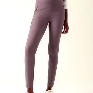 NWT Athleta Stellar Tight in Dusk Violet, Size 18